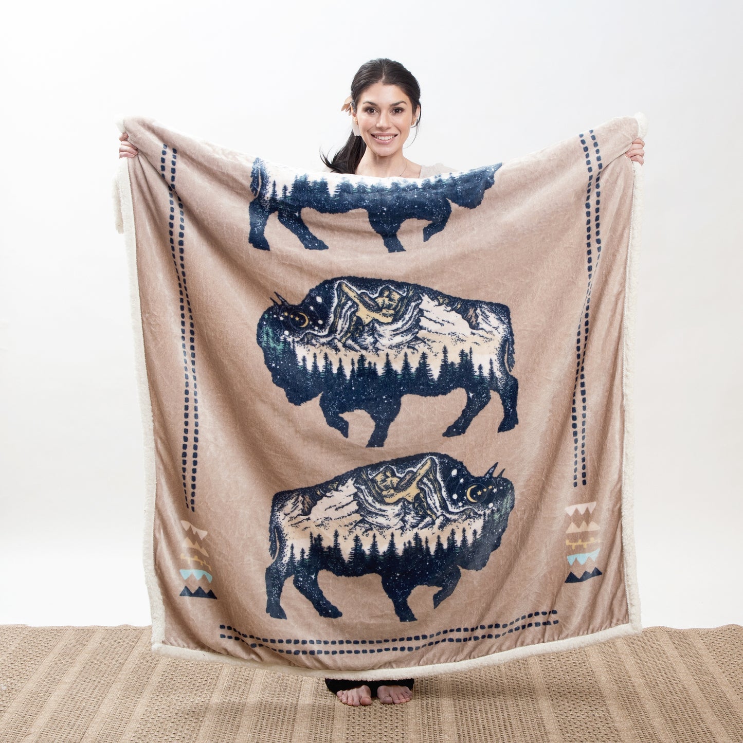 Three Buffalo Plush Sherpa Throw
