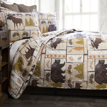 Load image into Gallery viewer, Vintage Lodge Quilt Set