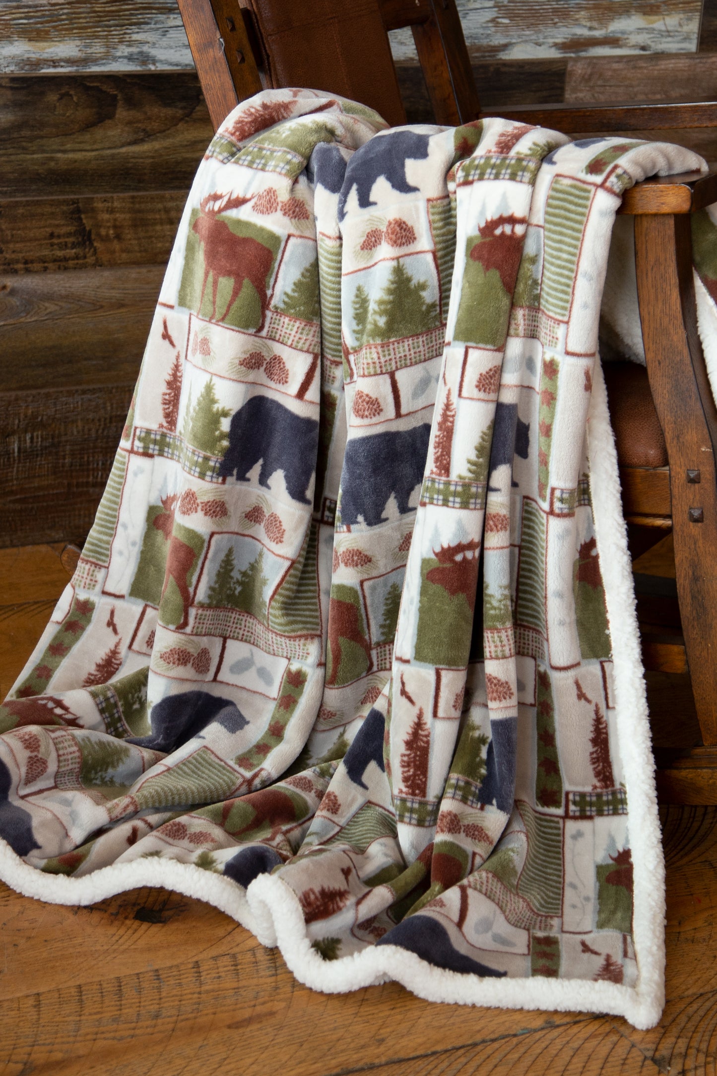 Vintage Lodge Plush Sherpa Throw