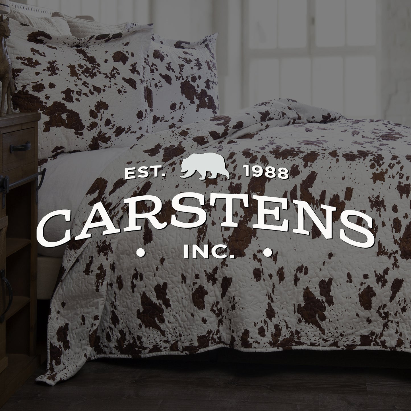 Wrangler® Cowhide Quilt Set