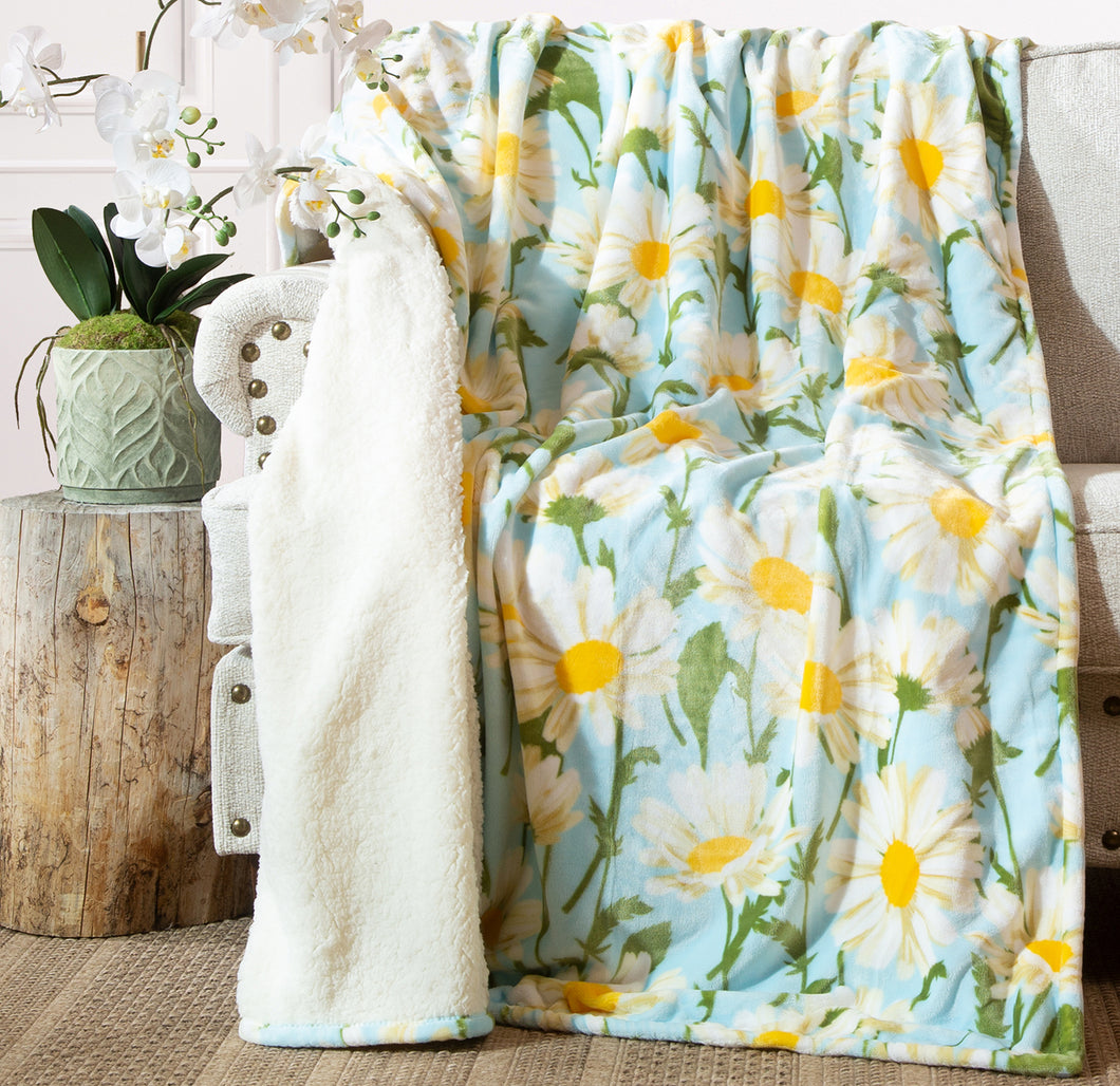 Daisy Daydream Plush Sherpa Throw