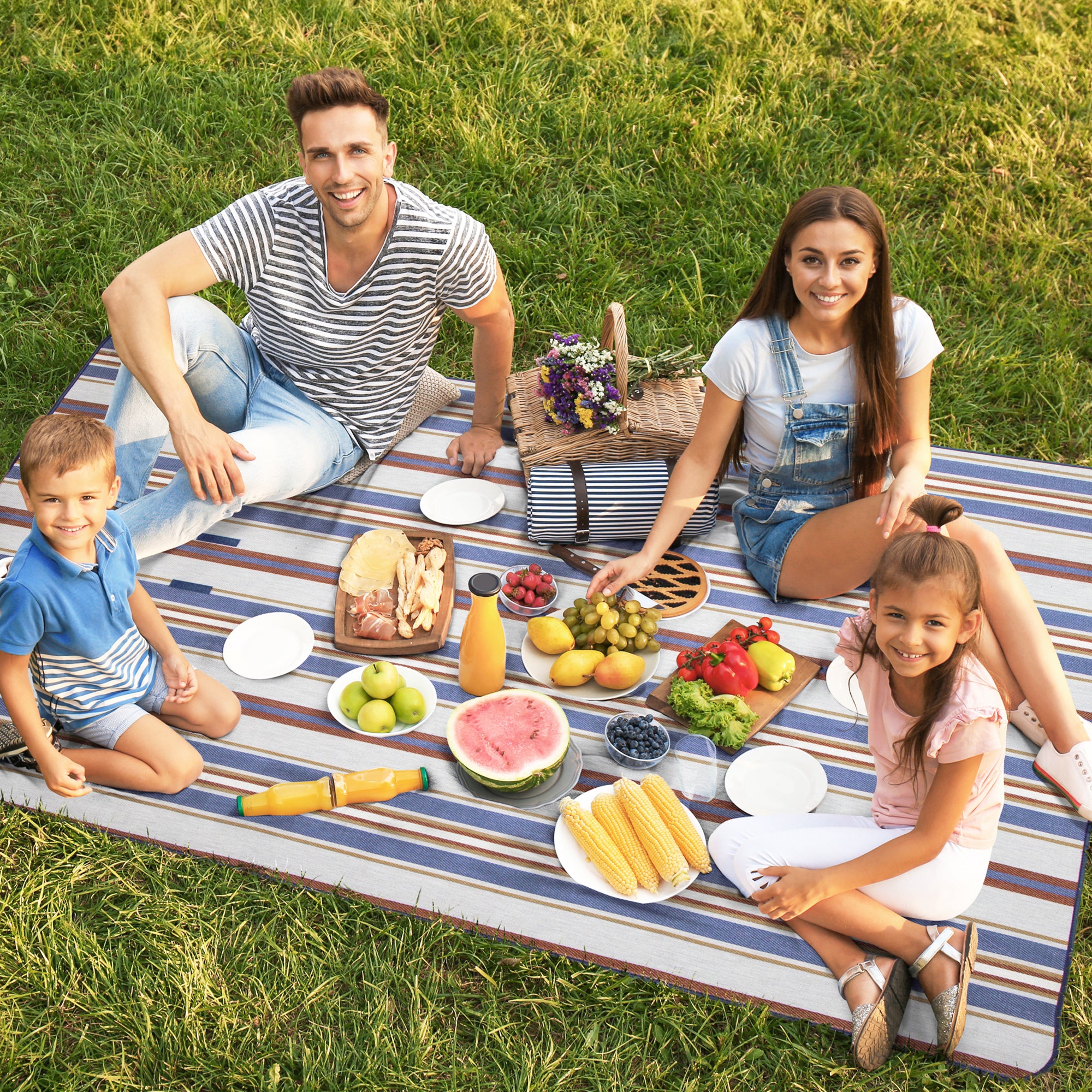 Seashore Stripe Woven Picnic Blanket – Carstens, Inc