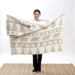 Forest Parade Stretchy Throw