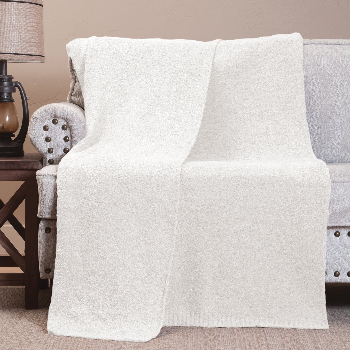 Coastal Dune White Stretchy Throw Blanket