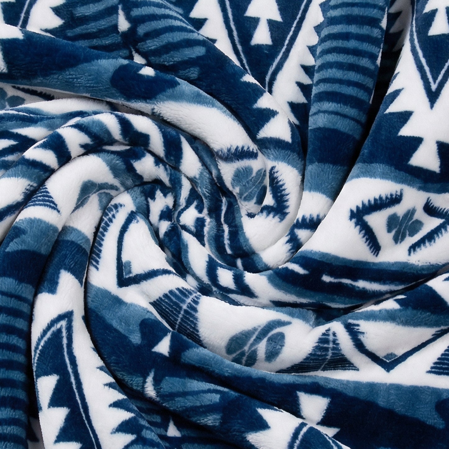 Blue Ridge Plush Sherpa Throw