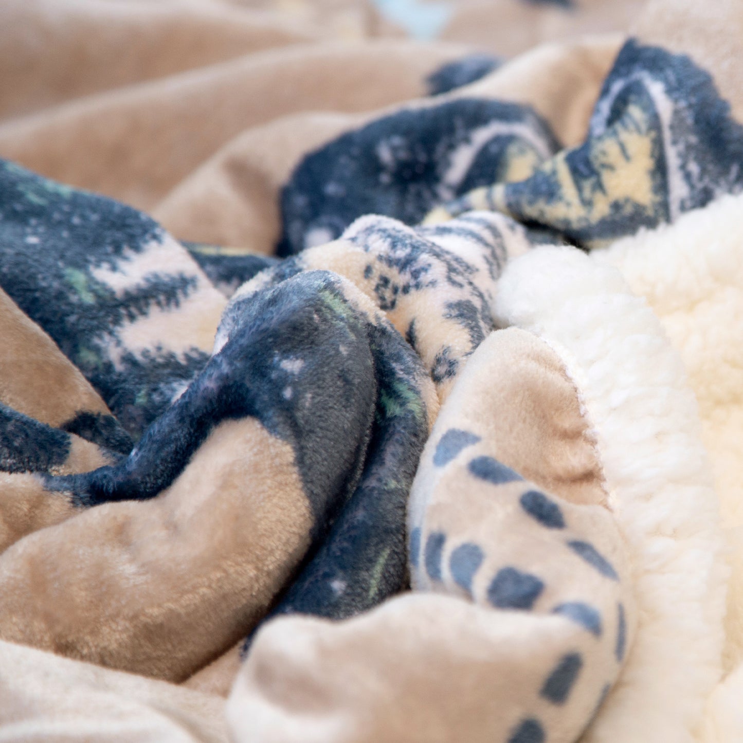 Three Buffalo Plush Sherpa Throw