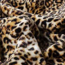 Load image into Gallery viewer, Leopard Travel Blanket