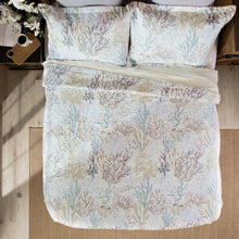 Load image into Gallery viewer, Summer Reef Coastal Quilt Set