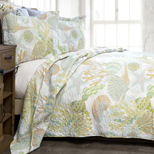 Coastal Reef Quilt Set