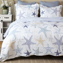 Load image into Gallery viewer, Starfish Quilt Set