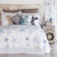 Load image into Gallery viewer, Starfish Quilt Set