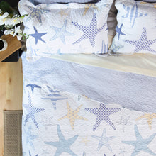 Load image into Gallery viewer, Starfish Quilt Set