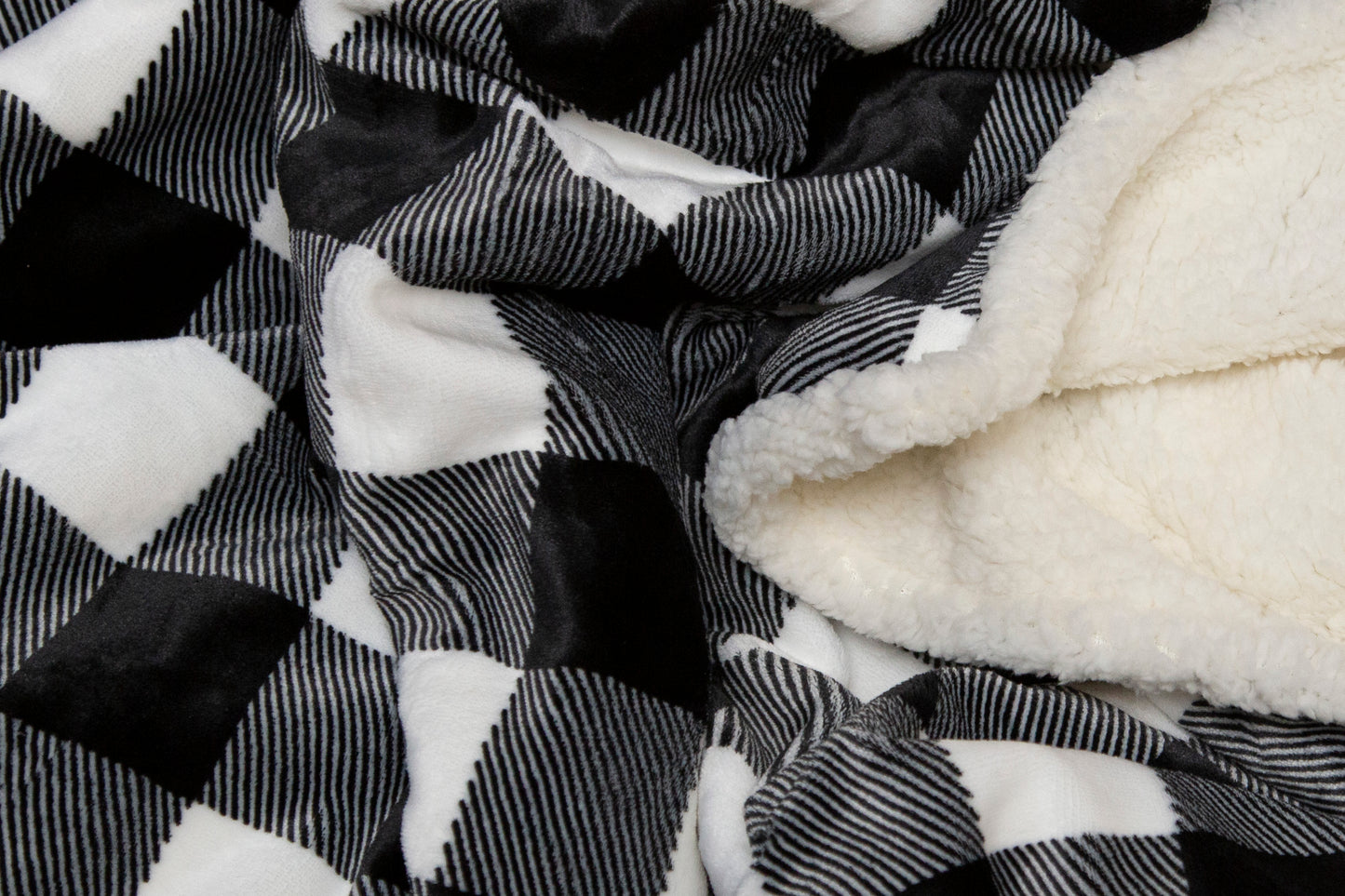 Black & White Lumberjack Plaid Plush Sherpa Throw
