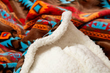 Load image into Gallery viewer, Wrangler Southwest Horizon Sherpa Fleece Throw Blanket
