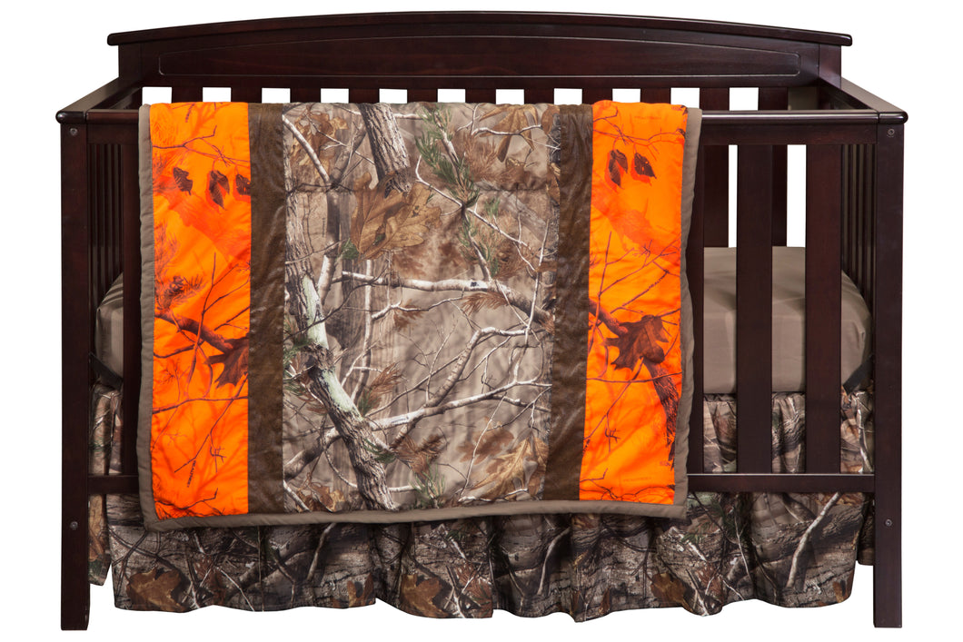 Realtree AP Orange Stripe 3 Piece Crib Set